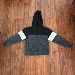 Boy’s Uniqlo Hoodie size 140